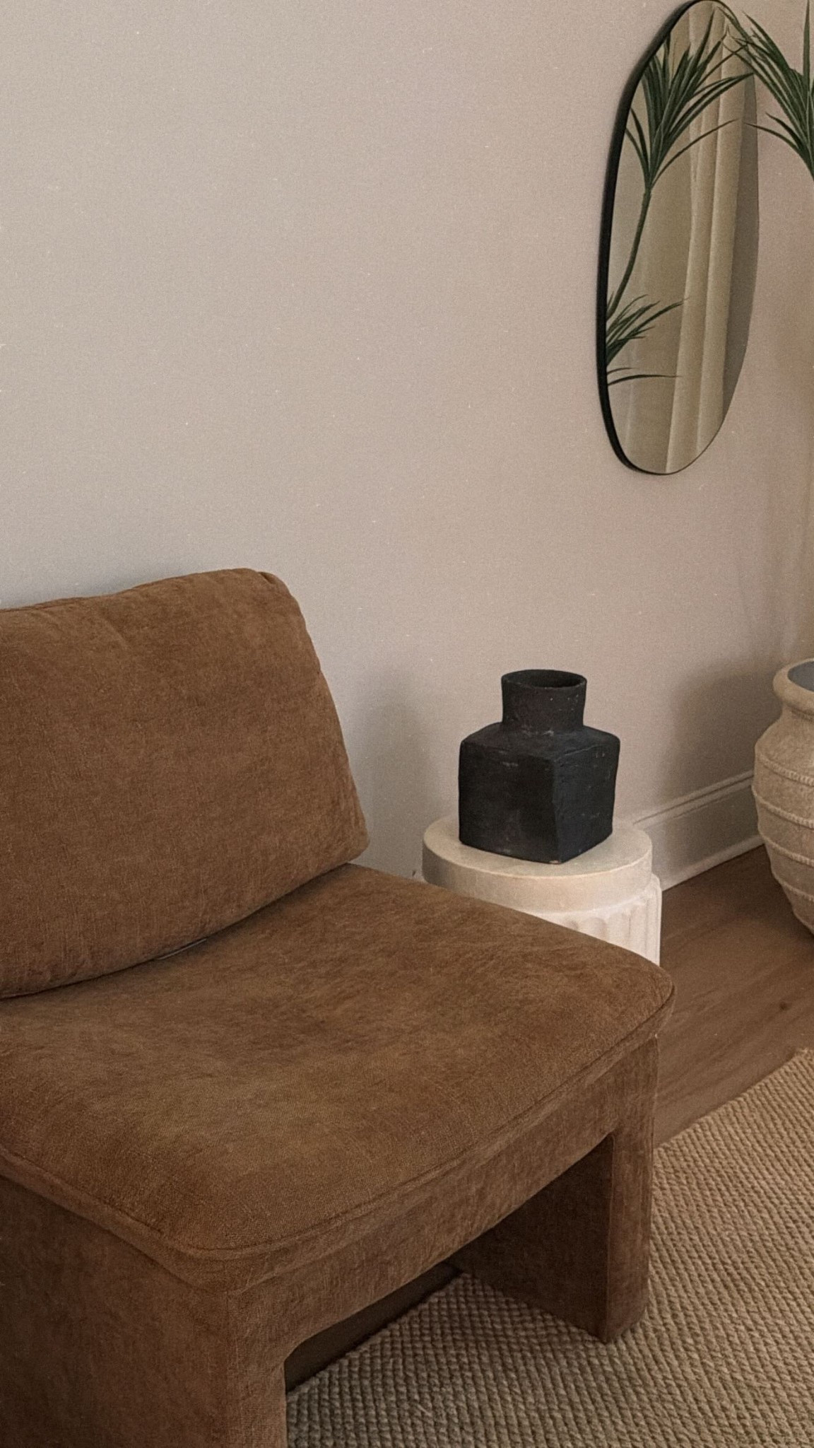 Accent chairs and home decor 

#LTKSaleAlert #LTKdayinmylife #LTKHome