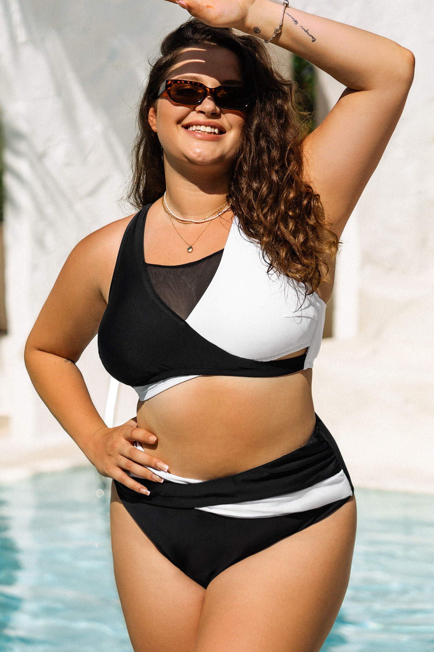 Emerge Colorblock Wrap Cutout & Mid Rise Plus Size Bikini Set | Cupshe US