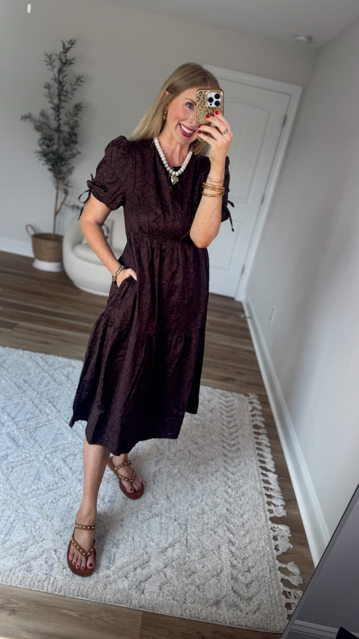 Weekend Walmart Wins try on
Brown & navy floral midi dress- small

#LTKootd #LTKmomlife