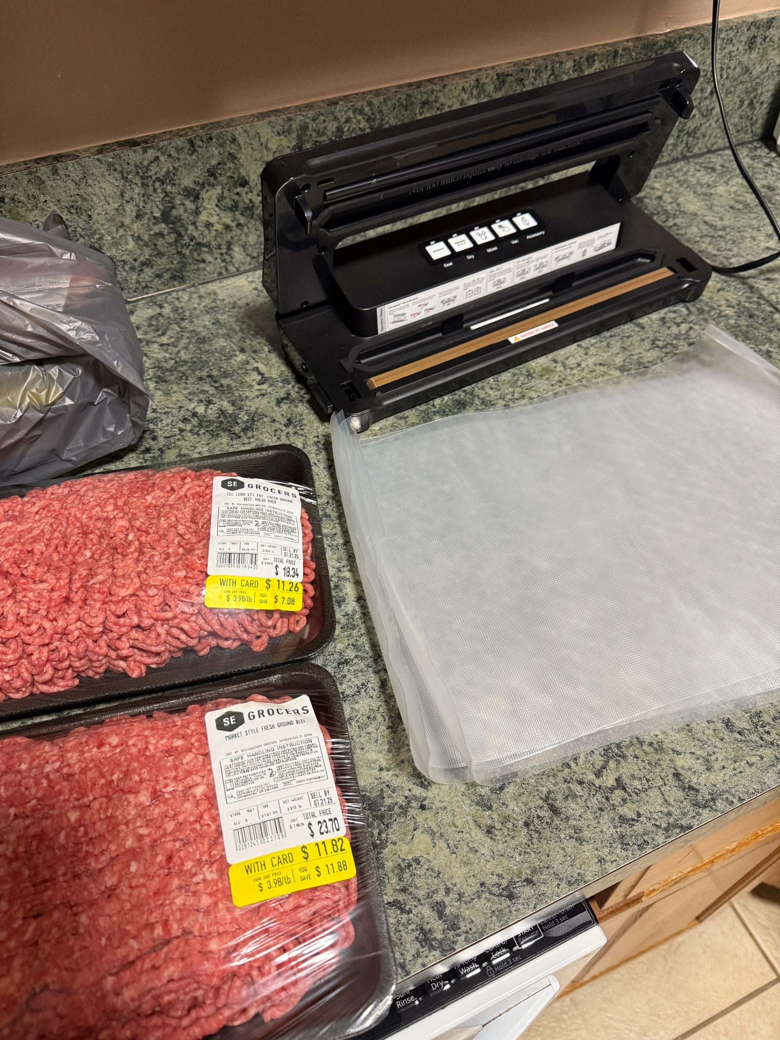 Food sealer
Food storage
Amazon finds

#LTKHome #LTKFindsUnder100 #LTKFindsUnder50