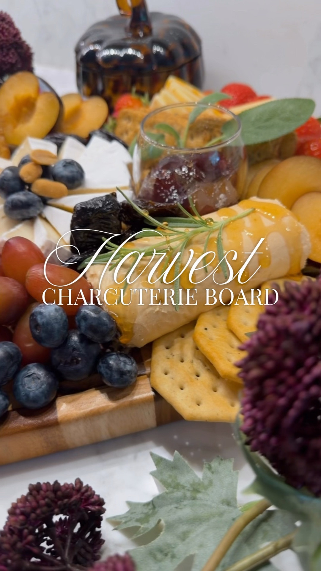 HARVEST CHARCUTERIE BOARD
#fallhosting #charcuterieboard #autumn #cheeseboard

#LTKSeasonal #LTKfoodie #LTKHome