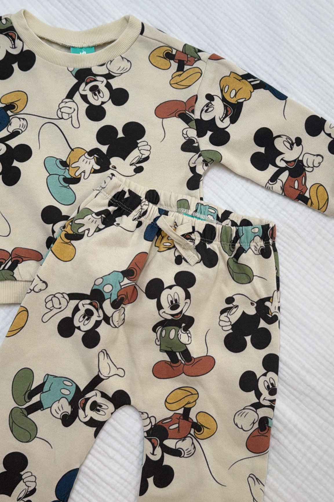 Mickey Mouse fall toddler sweat set!🐭

Fall outfits// toddler style// baby boy// baby boy clothess

#LTKBaby #LTKSeasonal #LTKKids