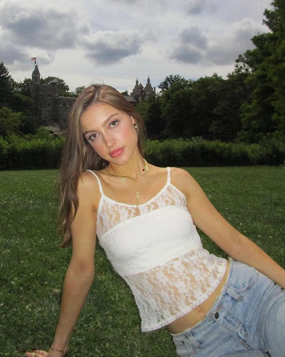 my fav lace top 

#LTKSpringSale