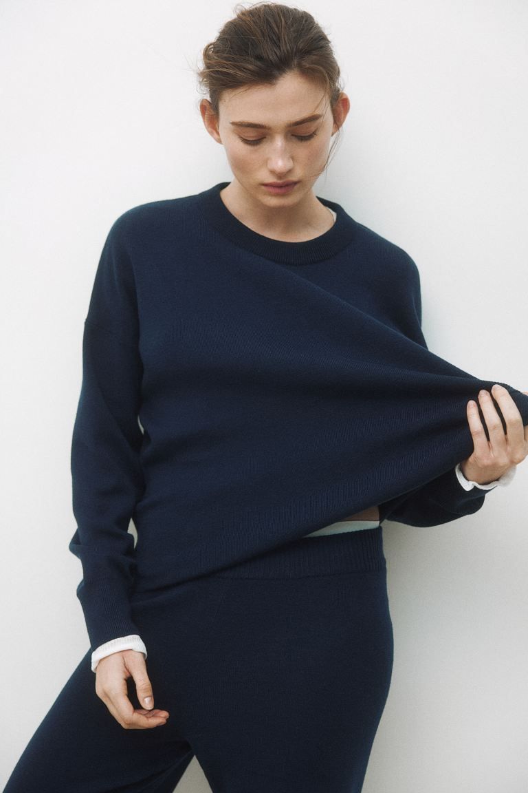 Oversized Sweater - Navy blue - Ladies | H&M US | H&M (US + CA)