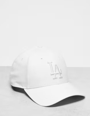 New Era Los Angeles Dodgers 9forty unisex cap in all white | ASOS (Global)