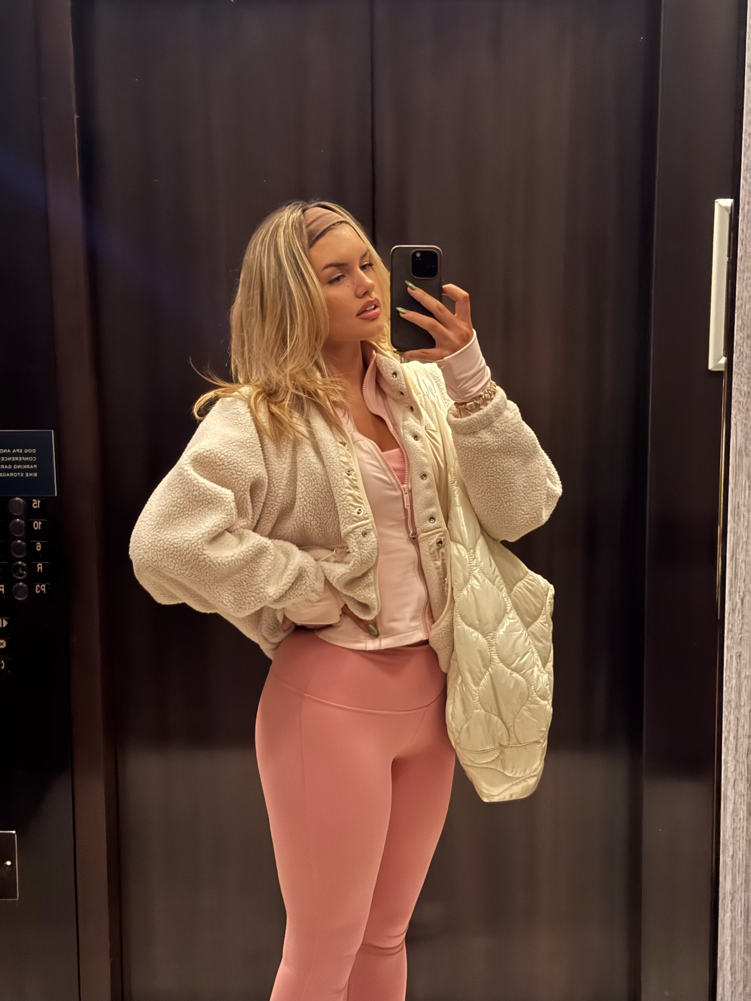 Workout outfit of the day 🌸

#LTKStyleTip #LTKBeauty #LTKActive