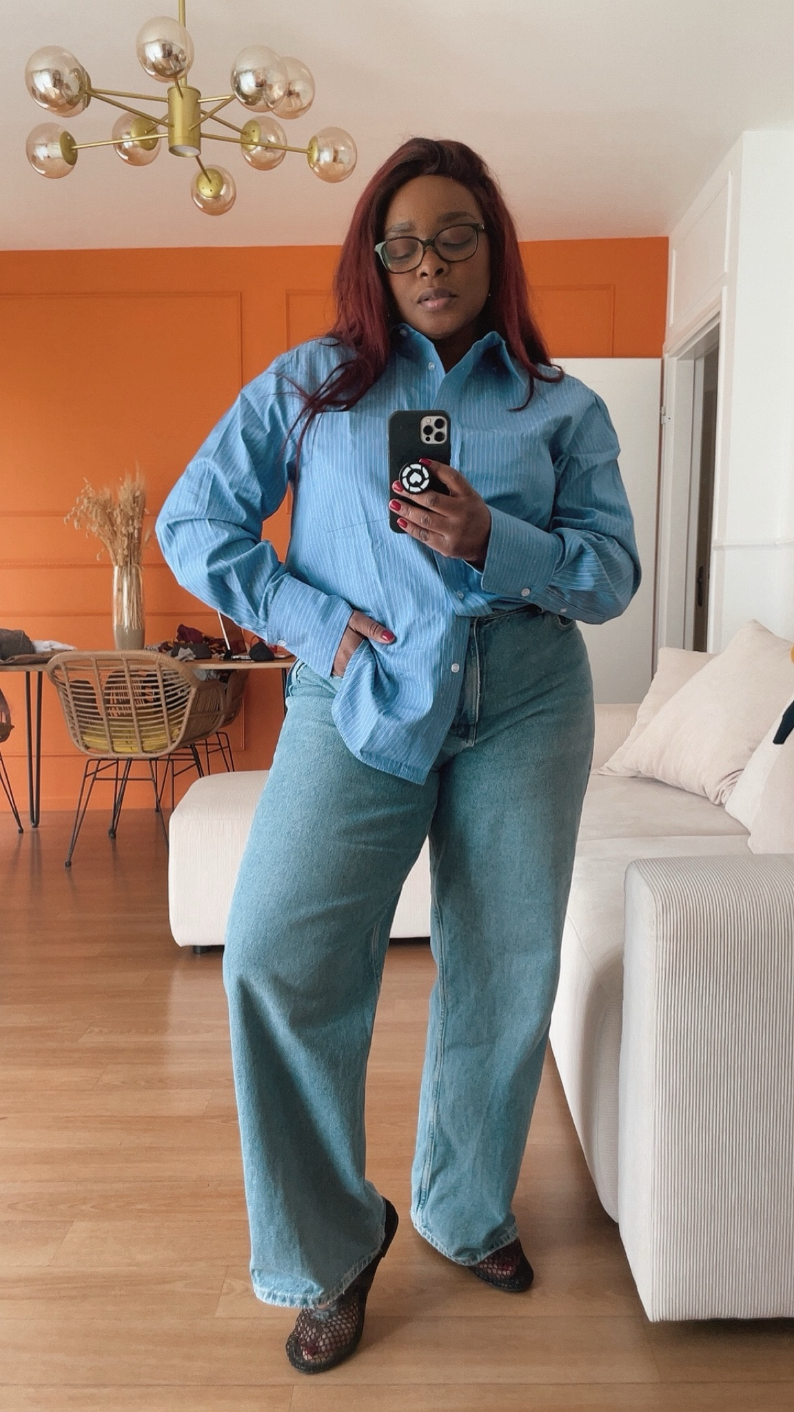 Casual Smart home office look : denim jean, ballet flat shoes, striped shirt 👔 

Look bleu clair - chemise à rayures - jean à jambes larges - ballerines en résille

#LTKstyletip #LTKeurope #LTKworkwear