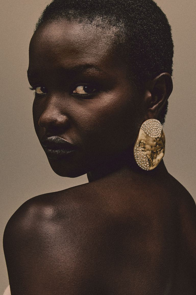 Rhinestone-embellished Earrings - Gold-colored - Ladies | H&M US | H&M (US + CA)