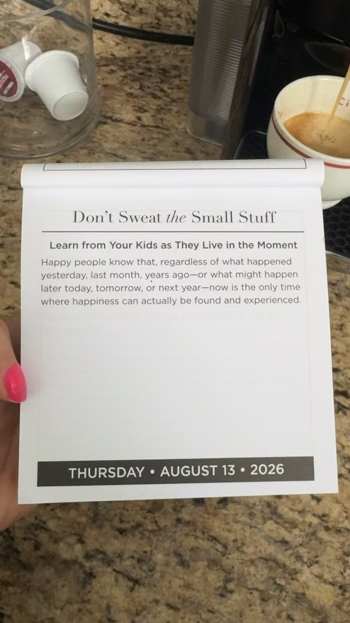 Happy Friday Eve!! Happy Thursday! ❤️#RealAdvise #Thoughtfulness #FridayEve #Thursday #LifeLessons #LifeIsBeautiful #DeepThoughts #LifeGoals #Wisdom #Happiness

#LTKdayinmylife #LTKmorningroutine #LTKSaleAlert