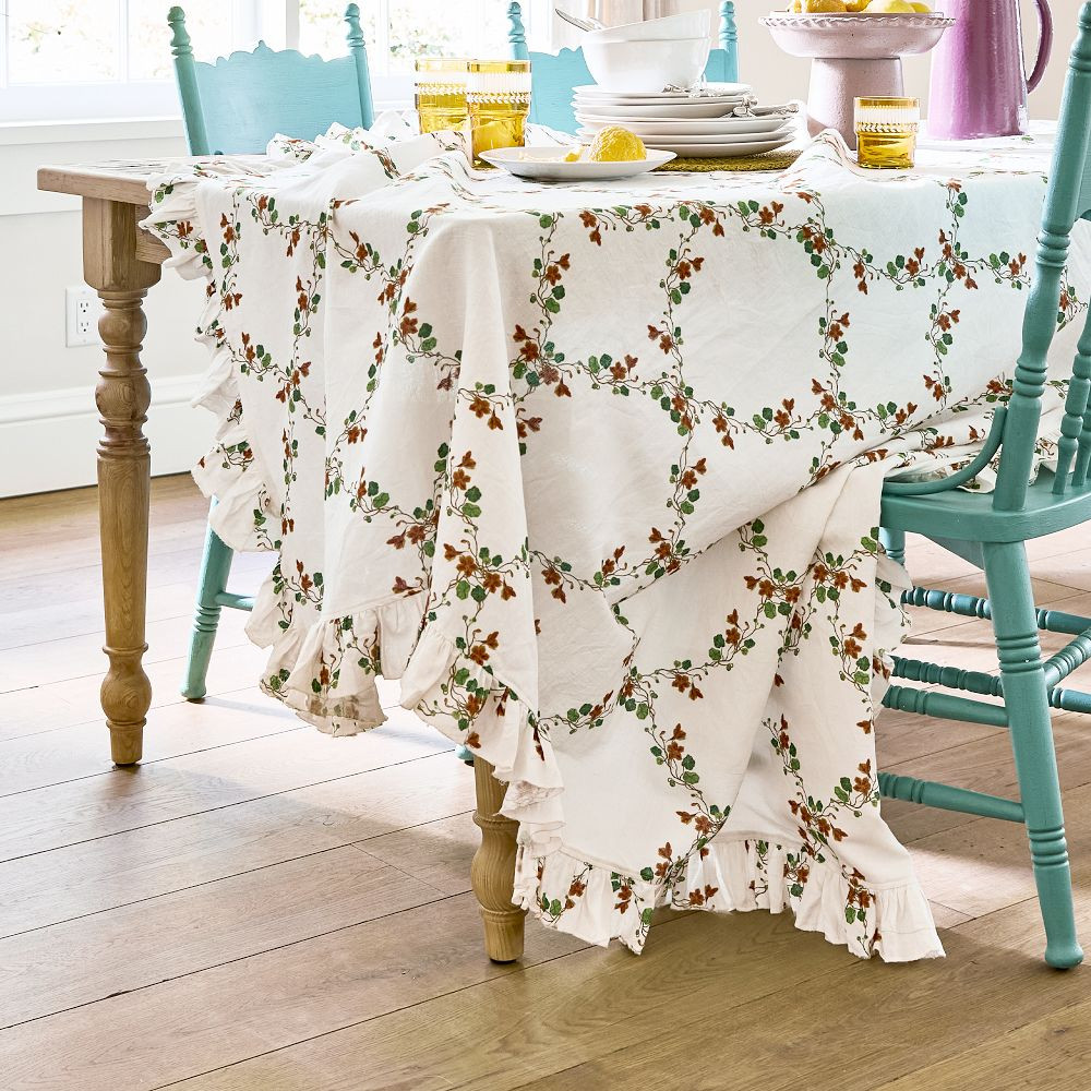 Lattice Floral Ruffle Tablecloth | GreenRow