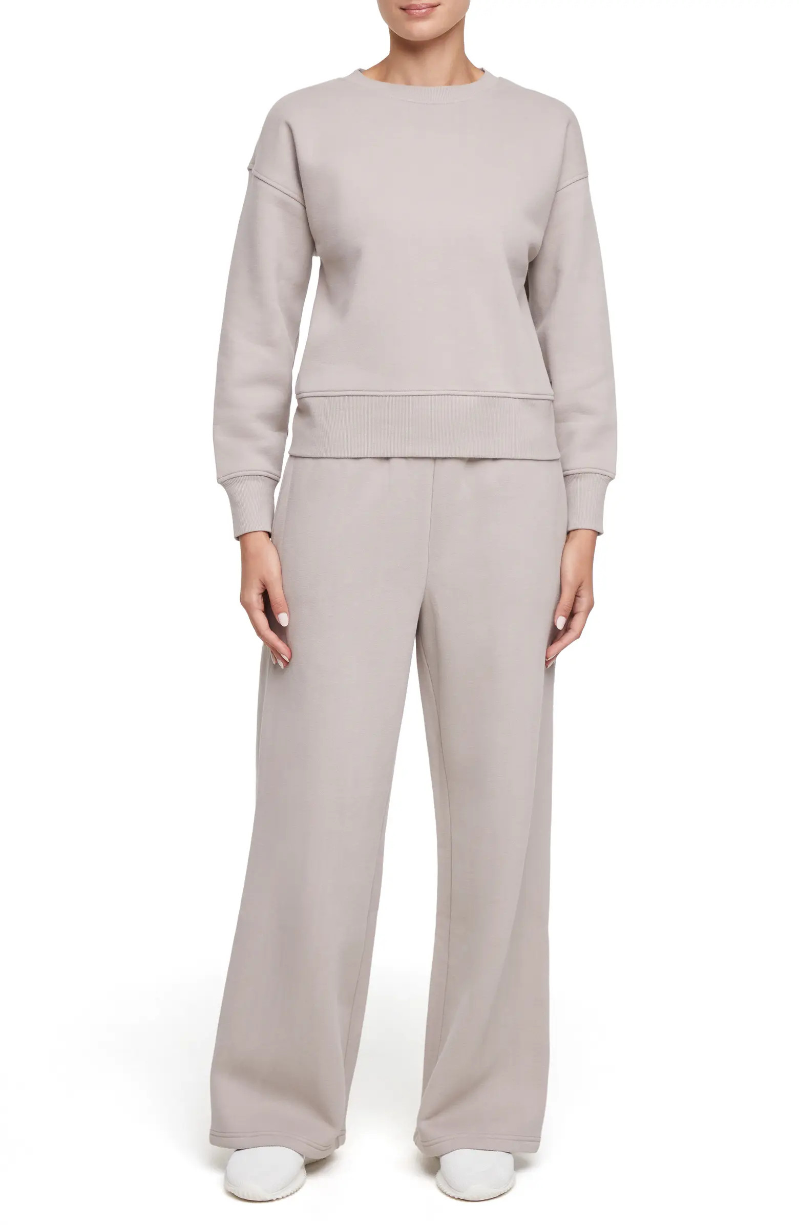 Wren Fleece Sweatshirt & Pants Set | Nordstrom Rack