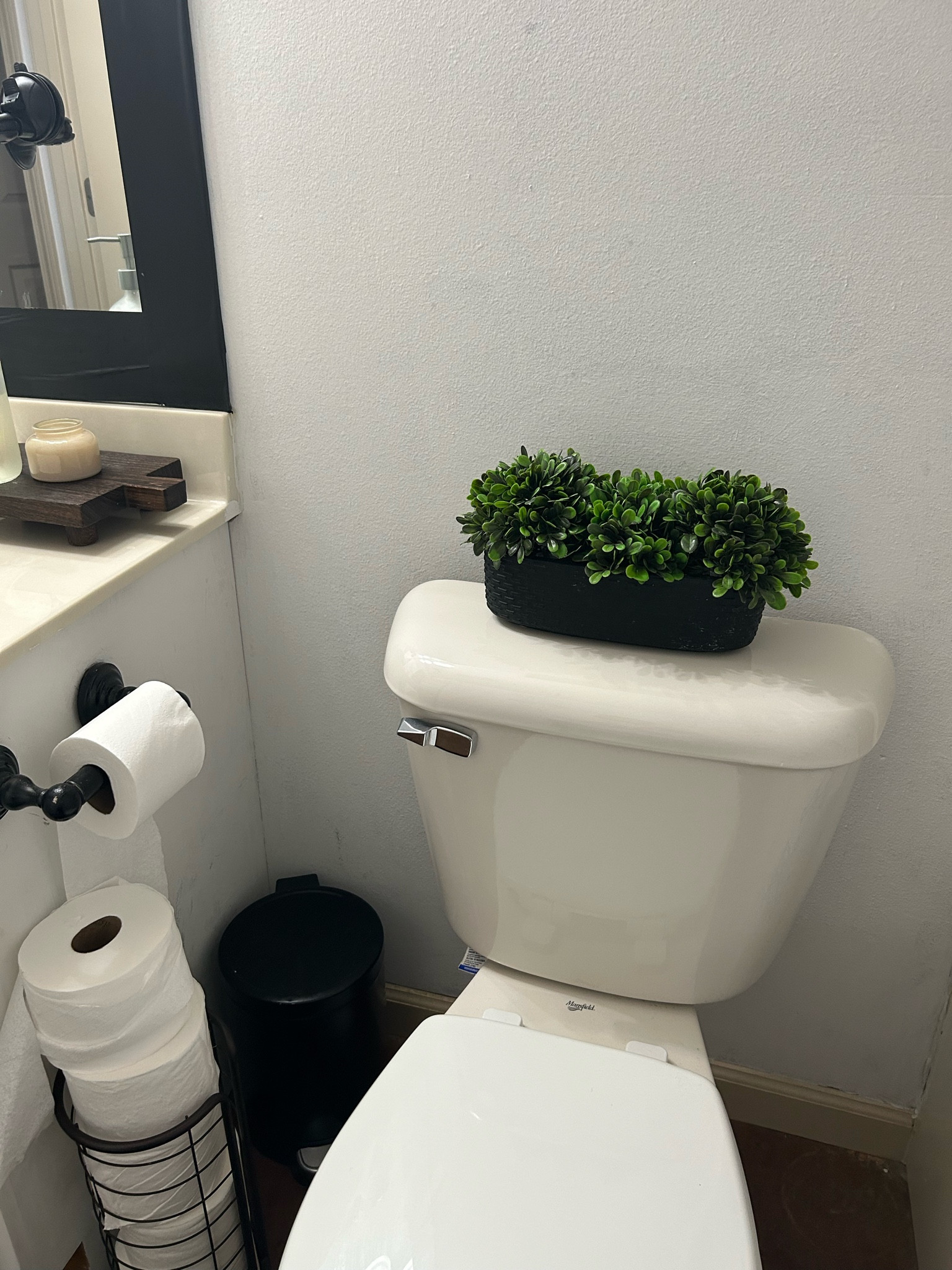 Bathroom Toilet Top Decor

#LTKHome #LTKU #LTKStyleTip