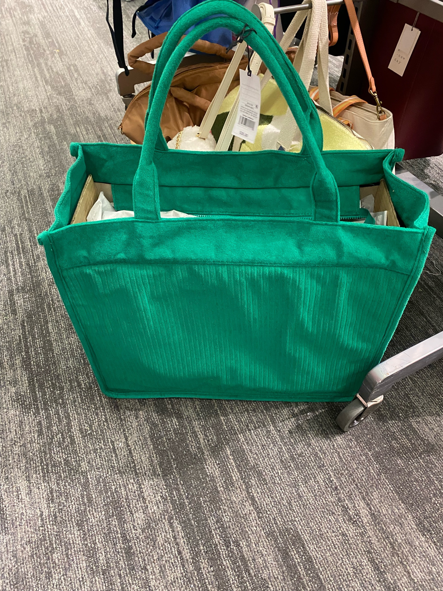 A great size beach tote in a gorgeous green color! Would hold sooo much & I love the boxy structure. Only $35!

Beach bag, beach tote, Target find, large beach bag


#LTKFind #LTKtravel #LTKswim
