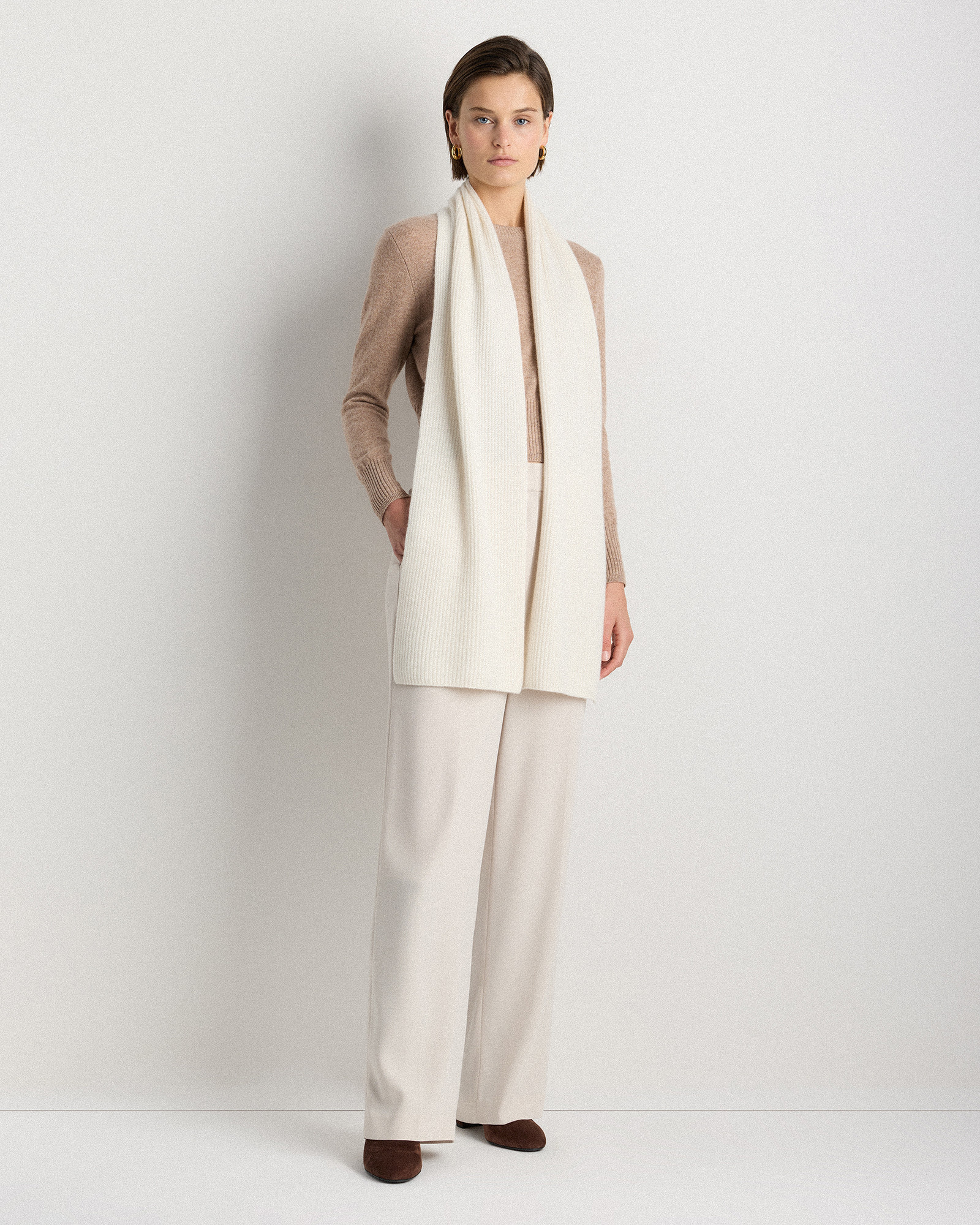 Quince Mongolian cashmere ribbed scarf in ivory