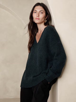 Salma Oversized Wool-Cotton Sweater | Banana Republic (US)