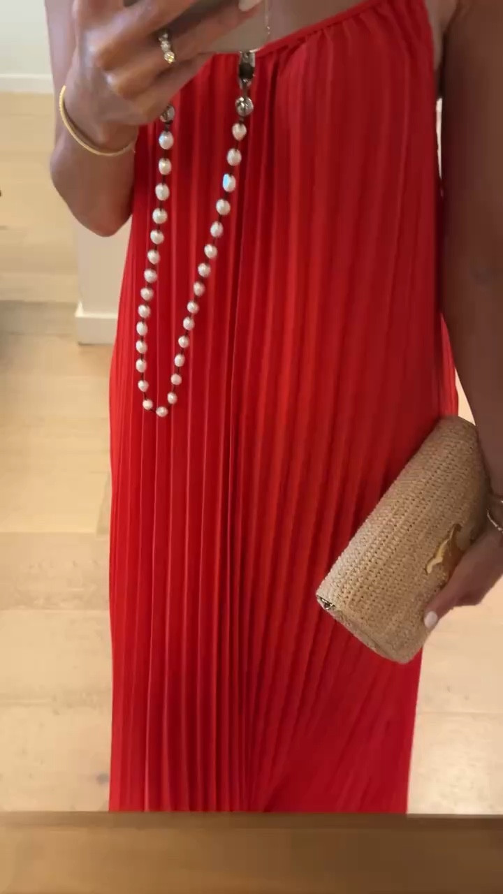 Love the pop of color on this pleated dress! I’m just shy of 5-7” wearing the size small #stylinbyaylin #aylin #dresss

#LTKSeasonal #LTKTravel #LTKgrwm