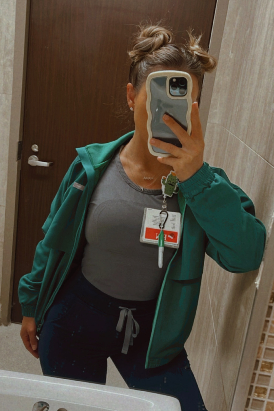 Nurse OOTD! Obsessed with this jacket 🫶🏼✨ #nurse #scrubs #ootd #ltkootd #nursing

#LTKfit #LTKFind #LTKworkwear