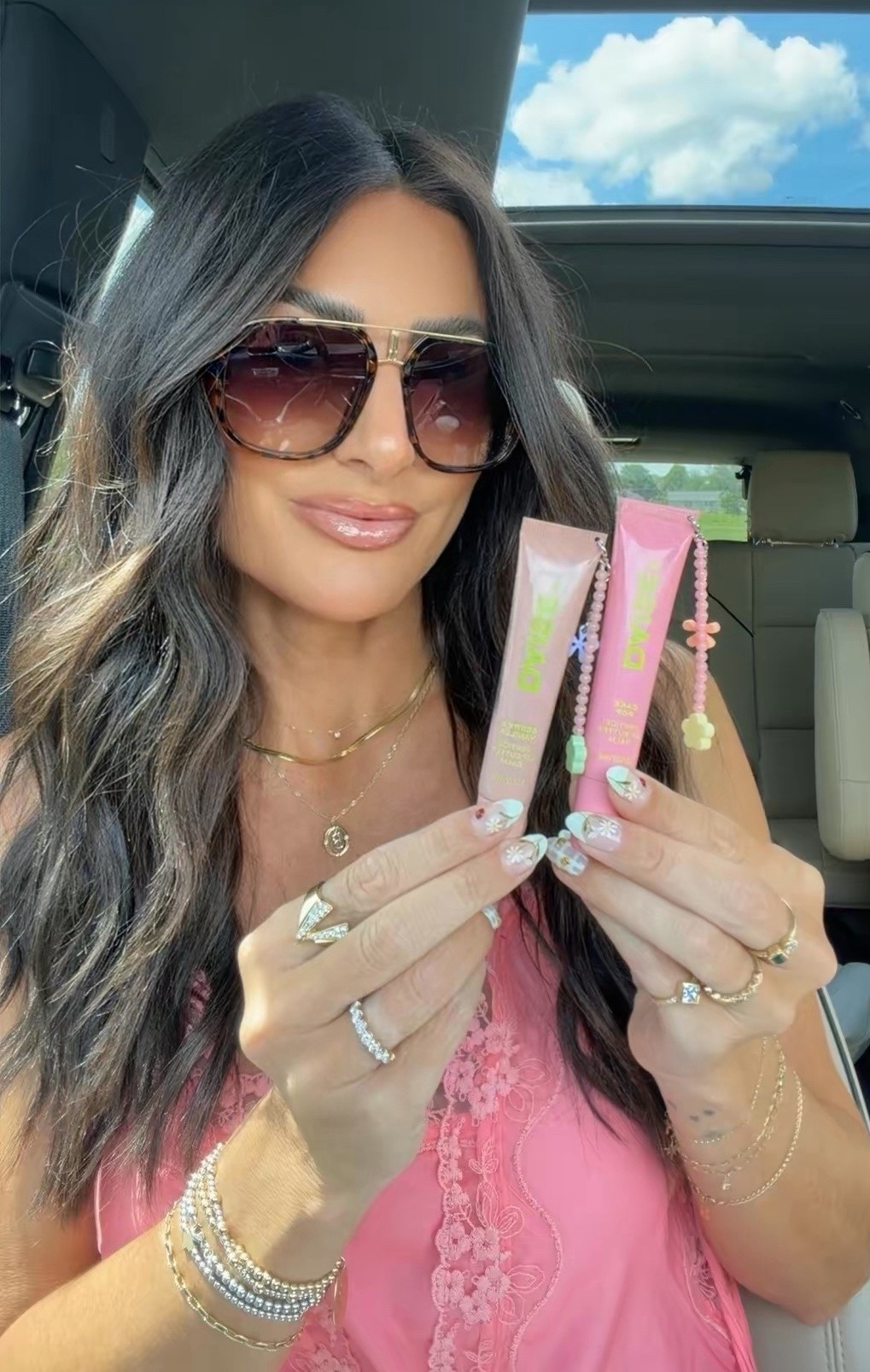 Cutest lipgloss that goes on like butter 

#LTKBeauty #LTKgrwm