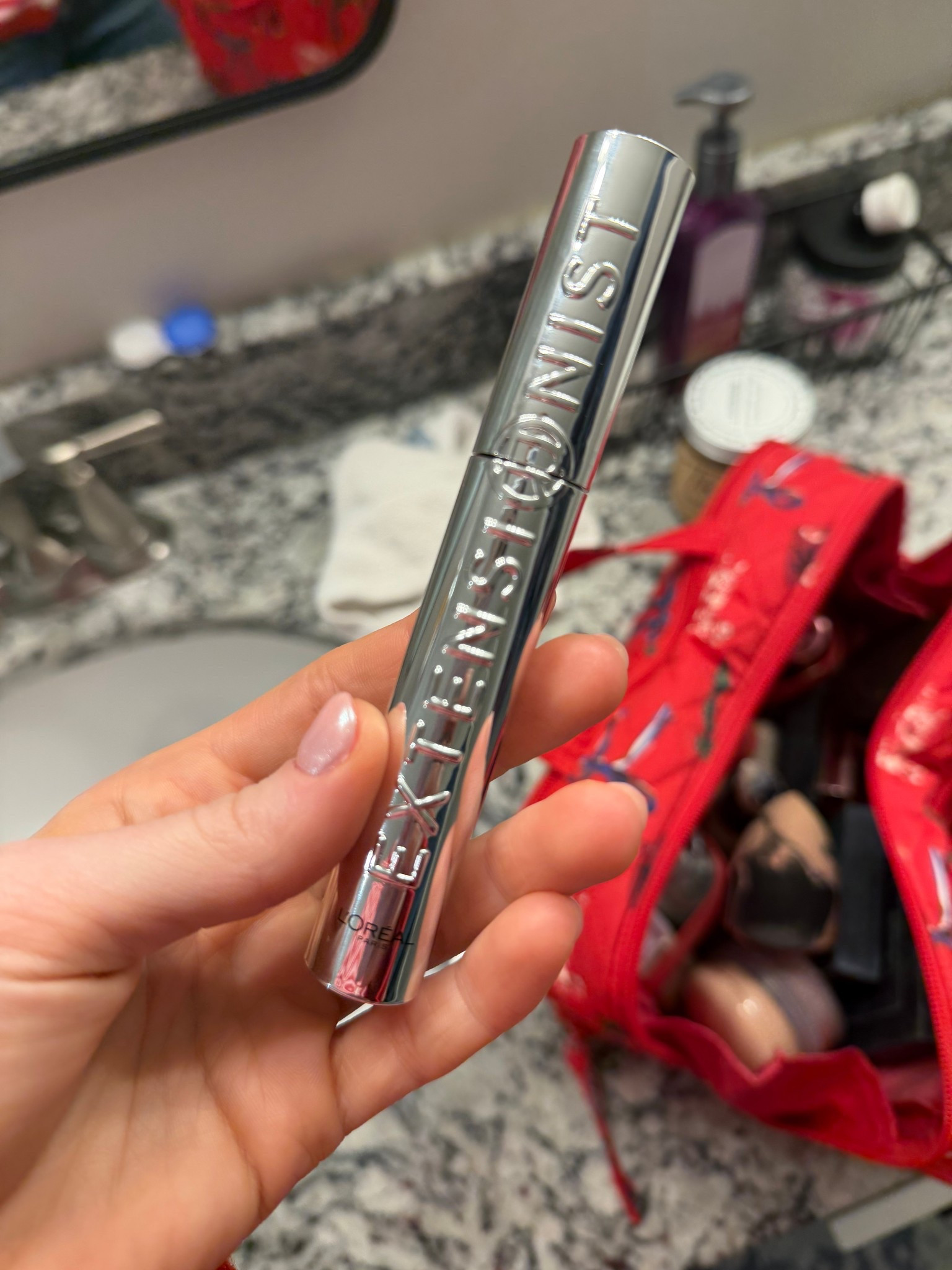 L’Oréal lash extensionist mascara 