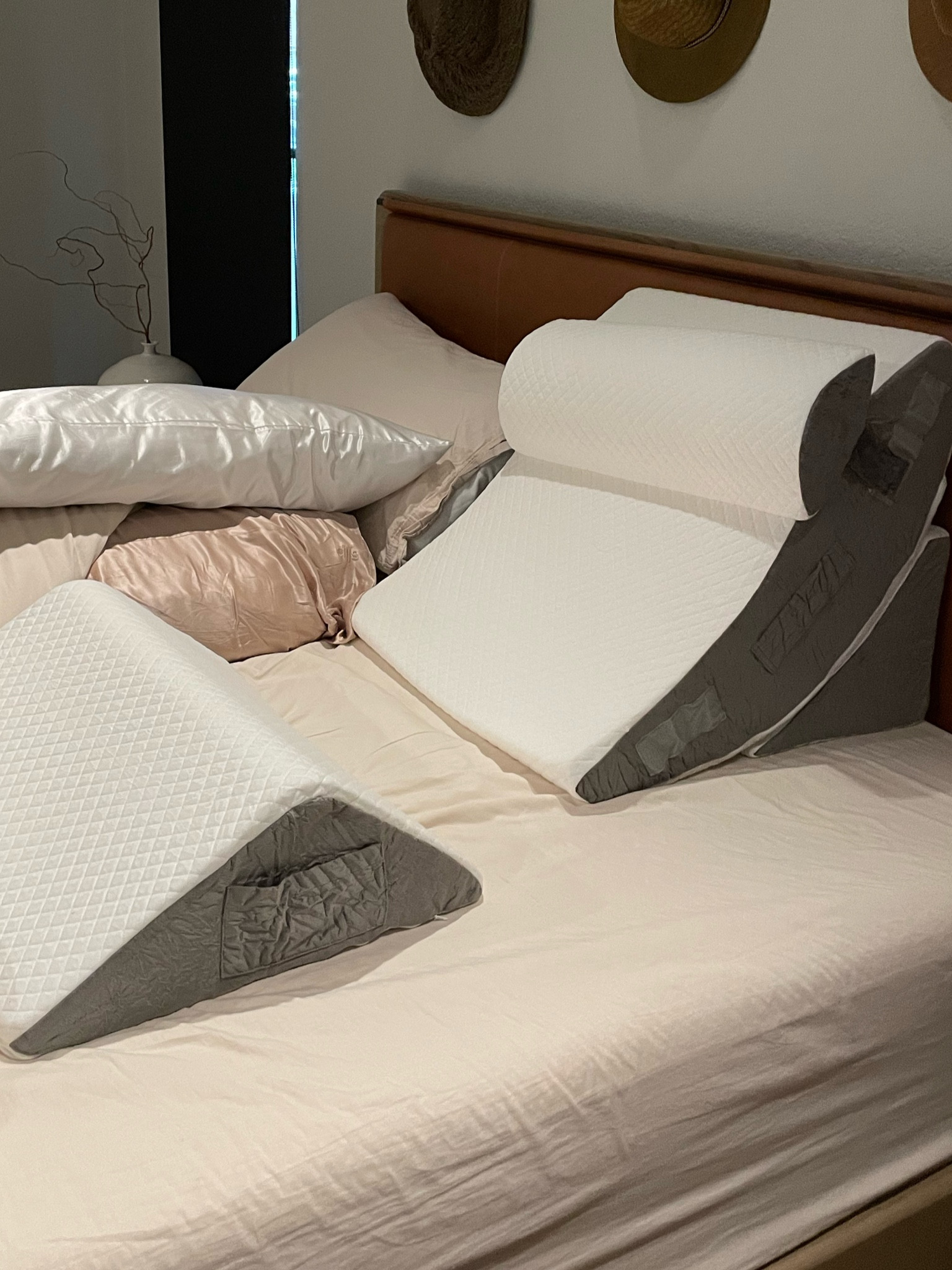This pillow set has been so helpful post surgery


#LTKhome