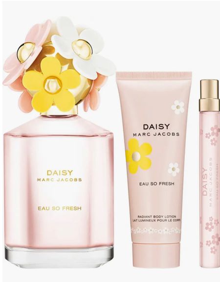 Daisy Eau so Fresh Eau de Toilette Set

#LTKfindsunder100 #LTKbeauty #LTKsalealert