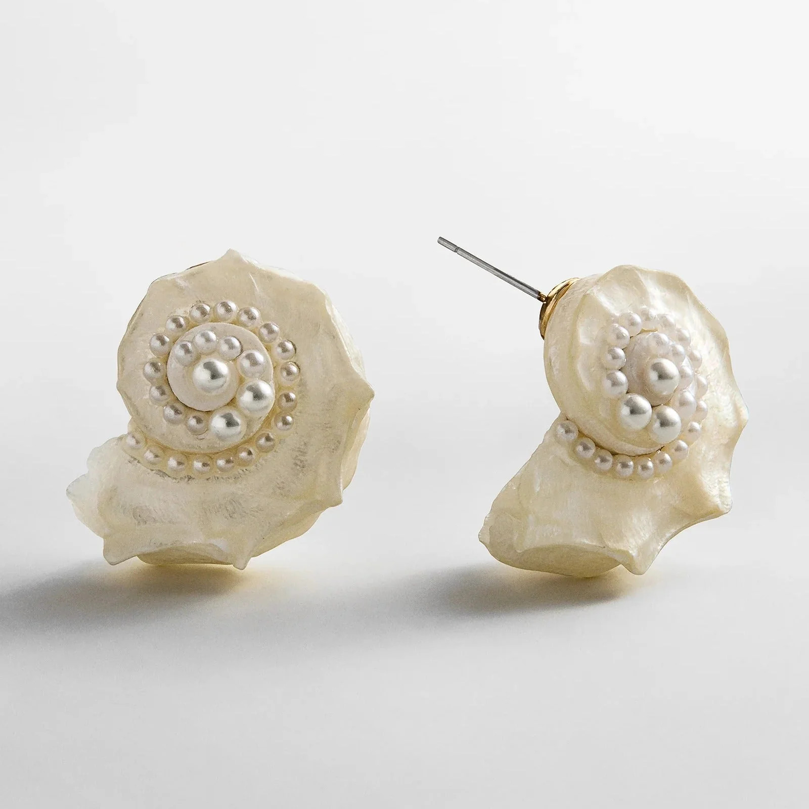 Santana Shell Statement Stud Earrings - Pearl | BaubleBar