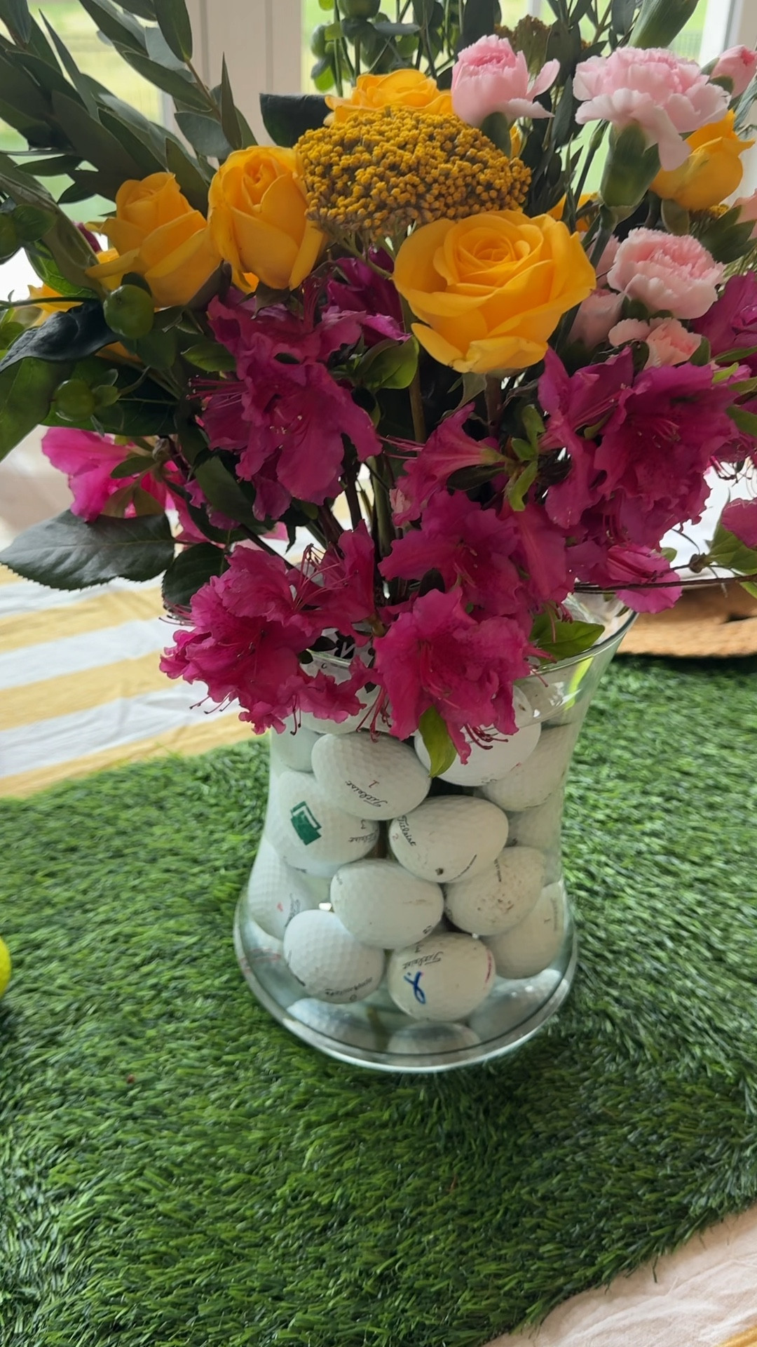 if you are having a masters party this year be sure to grab a grass table runner. I am going to recreate my set up from last year with this tablecloth, runner and golf ball flower arrangement #partydecor #golf #eventplanner

#LTKHome