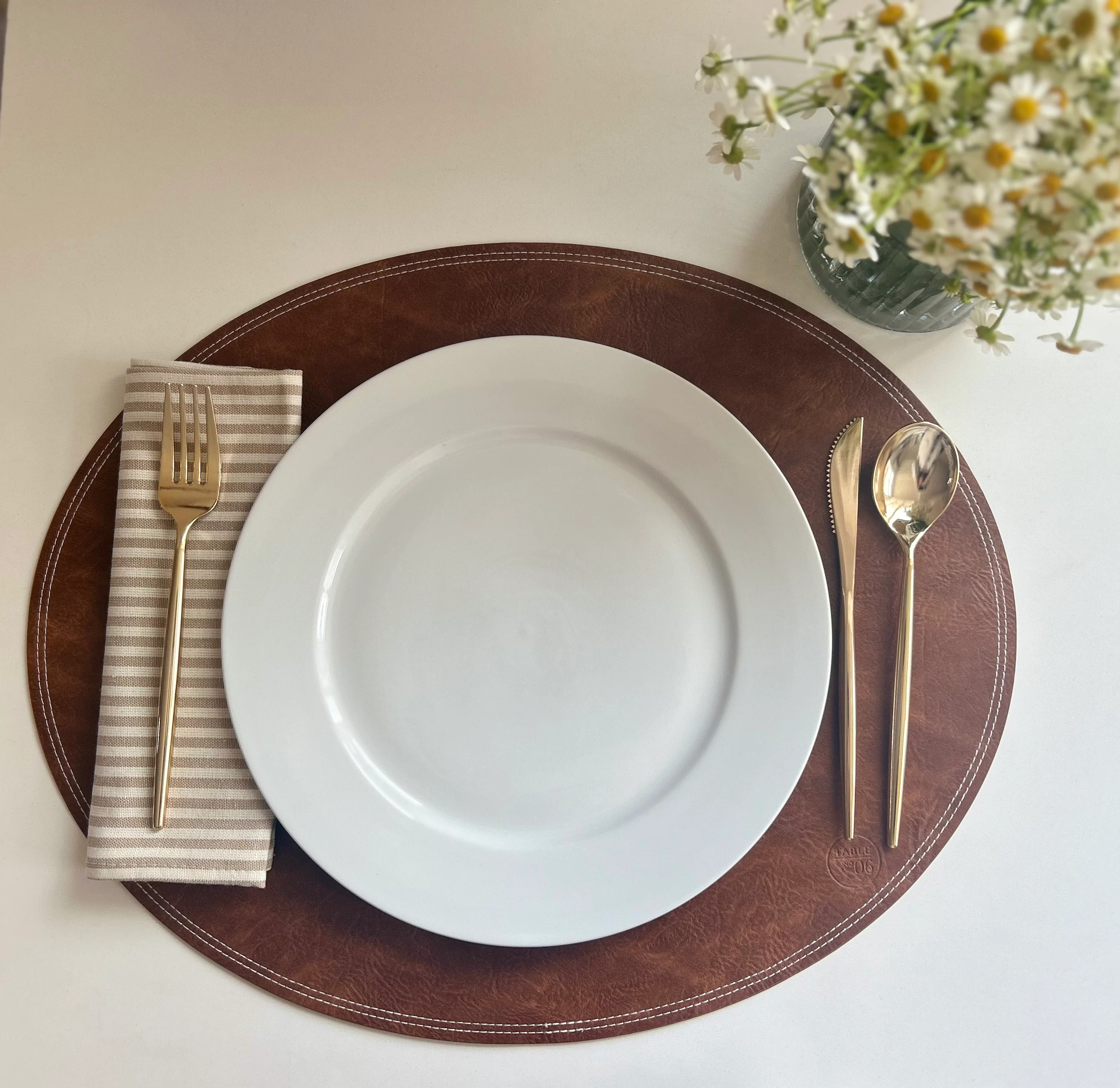 Placemat Set - Walnut | Table 06