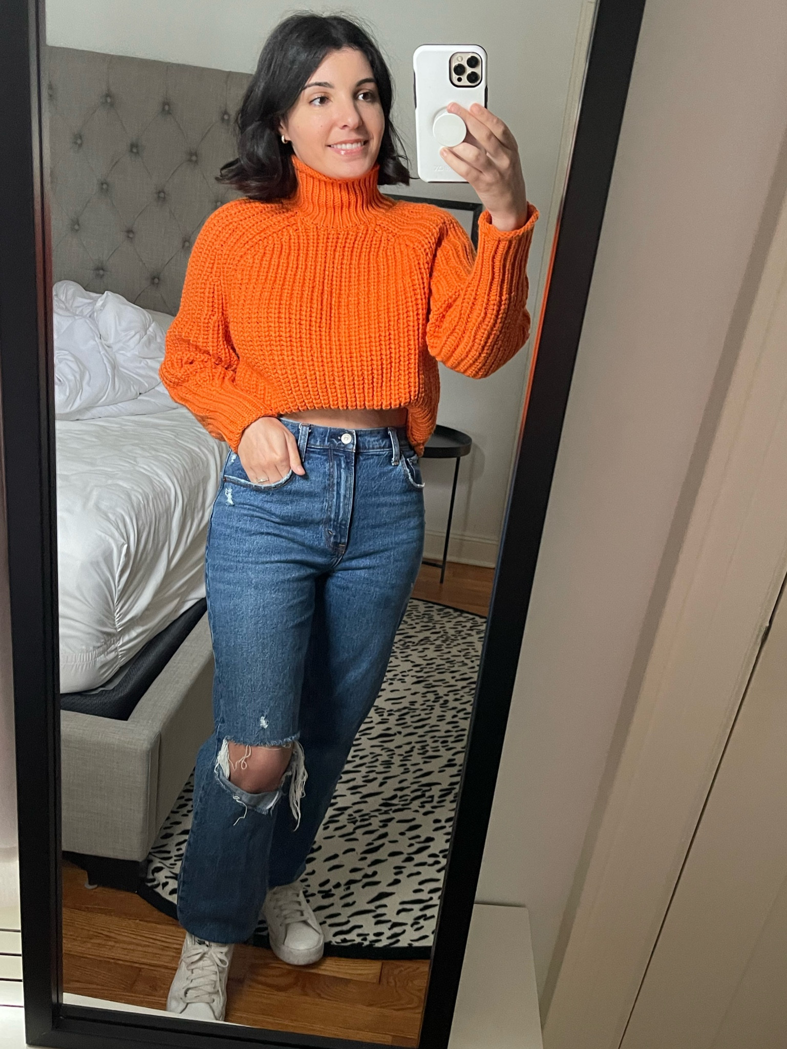 Orange sweater
H&M sweater
On sale
My style
Pumpkin picking outfit
Fall outfit
Abercrombie jeans
White sneakers

#LTKfindsunder50 #LTKsalealert #LTKfindsunder100