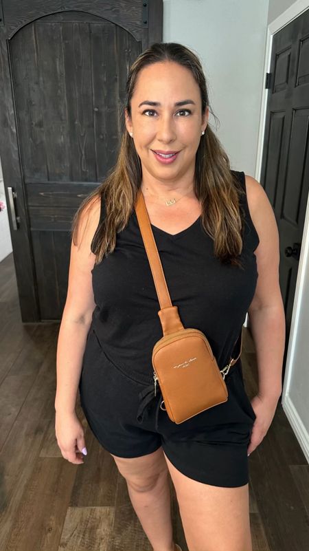 Check out this crossbody bag that is perfect for your everyday outfits! It has pockets and plenty of room for your must-haves. The best part? It allows you to use your phone without having to take it out of your purse!
#amazonfashion #midsizefriendly #midsizefashion #curvyoutfit

#LTKstyletip #LTKitbag #LTKSeasonal
