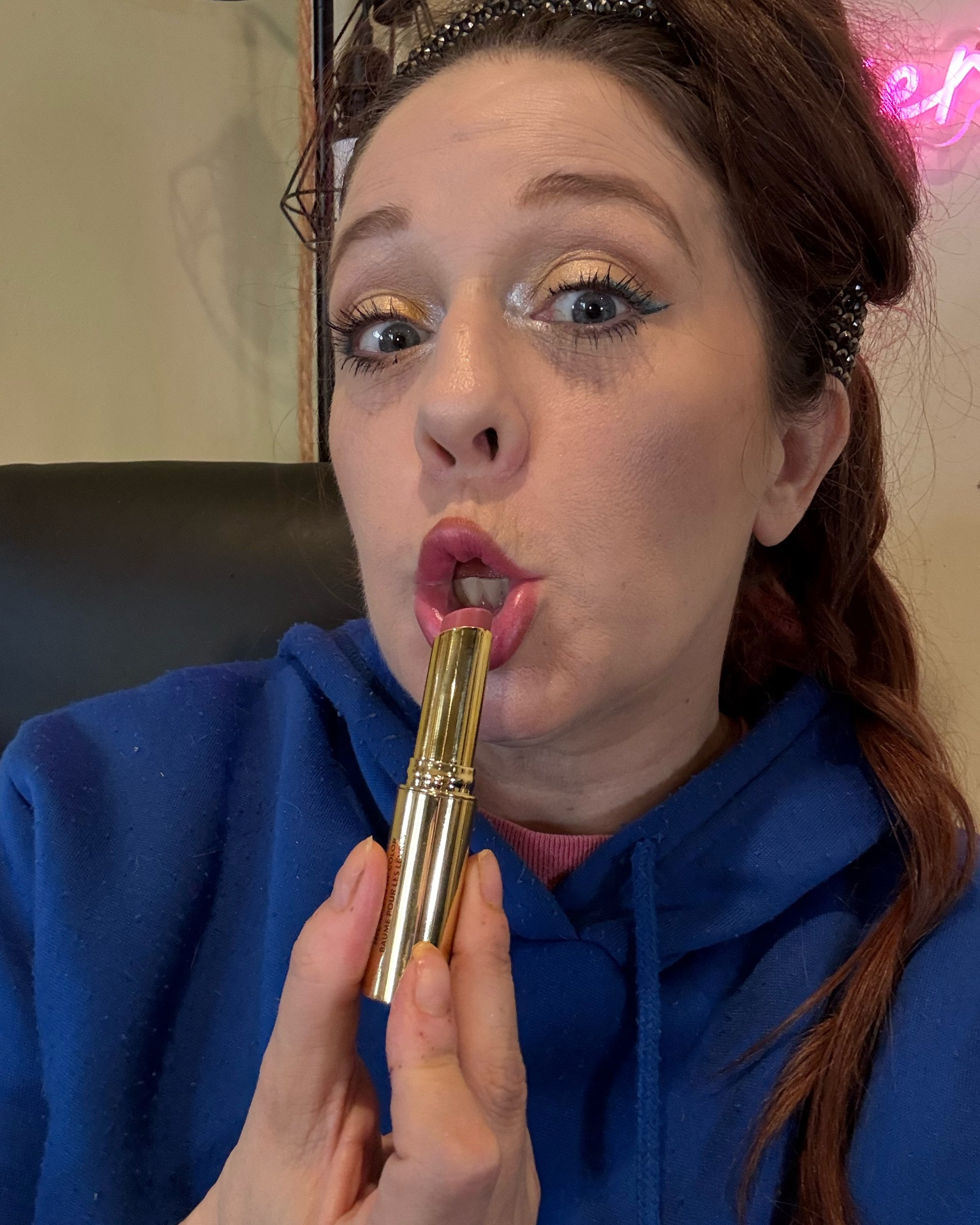 POV: You wanted a “no-makeup” lip and ended up obsessed. Laura Geller Jelly Balm Hydrating Lip Color in In the Buff is glossy, comfy, and makes lips look naturally plump in one swipe.

#LTKBeauty #LTKselfcare #LTKSaleAlert