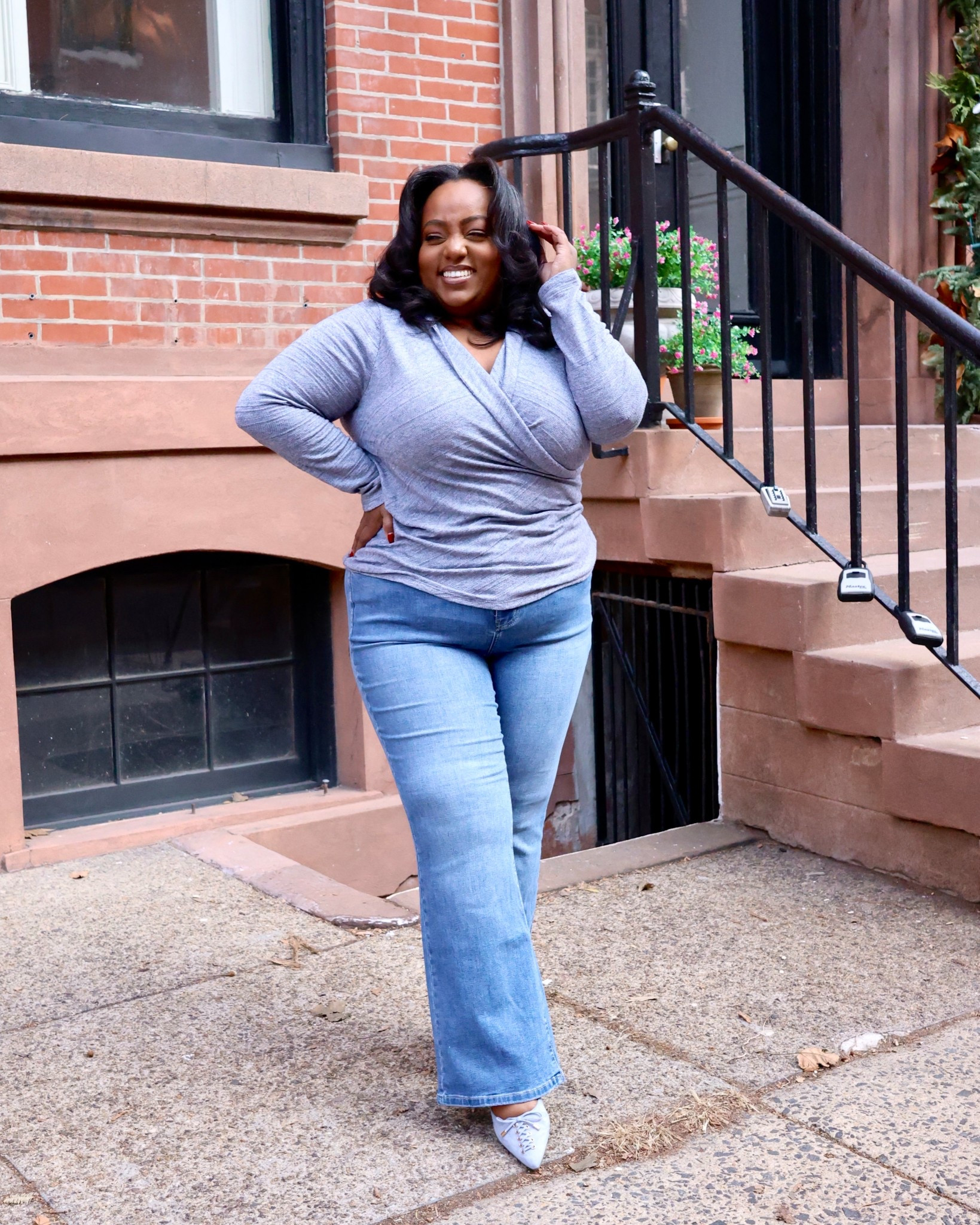 Looking for a great new pair of jeans to kick start the year but also stay in budget? @lanebryant has us covered!! Plus size jeans that fit perfectly and are currently under $50! 

#LTKSaleAlert #LTKPlusSize