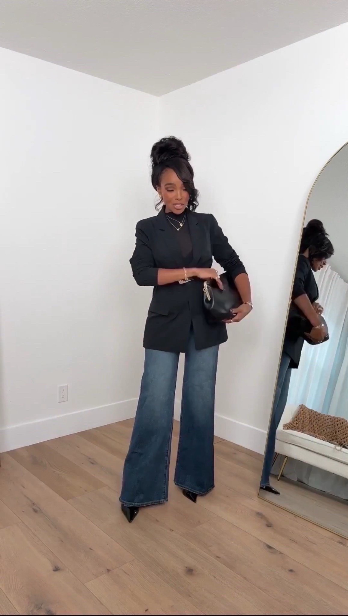 ✨ Tailored Chic, Effortlessly Polished

A belted blazer instantly elevates this look, paired with wide-leg denim for the perfect balance of structure and ease. The cinched waist creates a confident, flattering silhouette, while the high-rise jeans keep it modern and wearable. Finished with pointed heels and a sleek black bag, this is one of those outfits that feels powerful without trying too hard — a true cost-per-wear win you’ll rewear often.

Perfect for:
• Meetings
• Dinner plans
• Chic city days
• Elevated everyday wear

📏 Sizing:
Blazer: Small
Jeans: 27 Long / 4 Long

Measurements:
5’4” · 138 lbs · 34D · 27” waist · 40” hips

Tap to get details.

Belted blazer outfit inspiration, tailored denim looks, elevated casual style, chic city outfits, polished everyday wardrobe staples.

Follow me on Instagram and YouTube @kirasfashionfinds

#LTKPetite #LTKootd