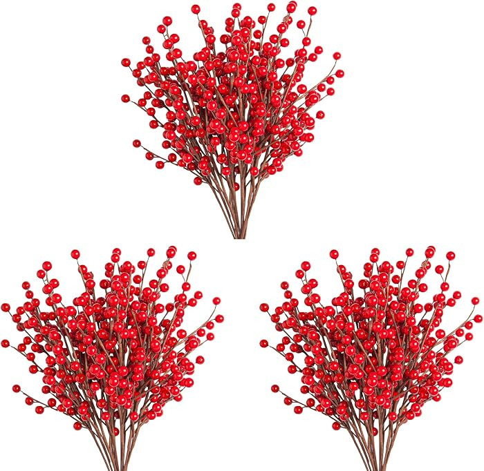 Red Holly Berry Stems for Christmas Tree,Total of 900 Red Berries,13.8in 36Pack Berry Stems,Hang ... | Amazon (US)