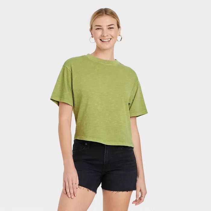 Women&#39;s Short Sleeve Boxy T-Shirt - Universal Thread&#8482; Sky Blue M | Target