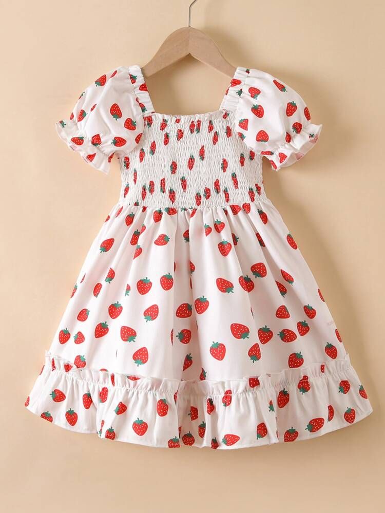 Toddler Girls Strawberry Print Shirred Puff Sleeve Ruffle Hem Dress | SHEIN