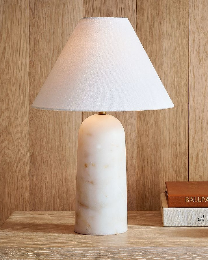 Marlo table lamp

This beautiful lamp from pottery barn is hand crafted from marble. We love the beautiful detail in this lamp n

#LTKU #LTKHome #LTKMidsize