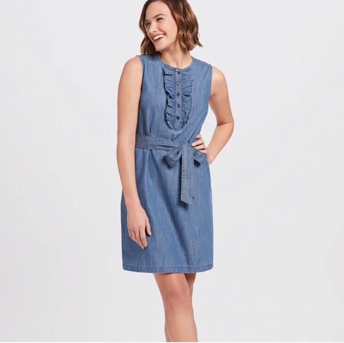 Thrift finds | Draper James Blue Cotton Denim Ruffled Front Tie Dress Sz XS

#LTKmomlife #LTKdayinmylife #LTKSaleAlert