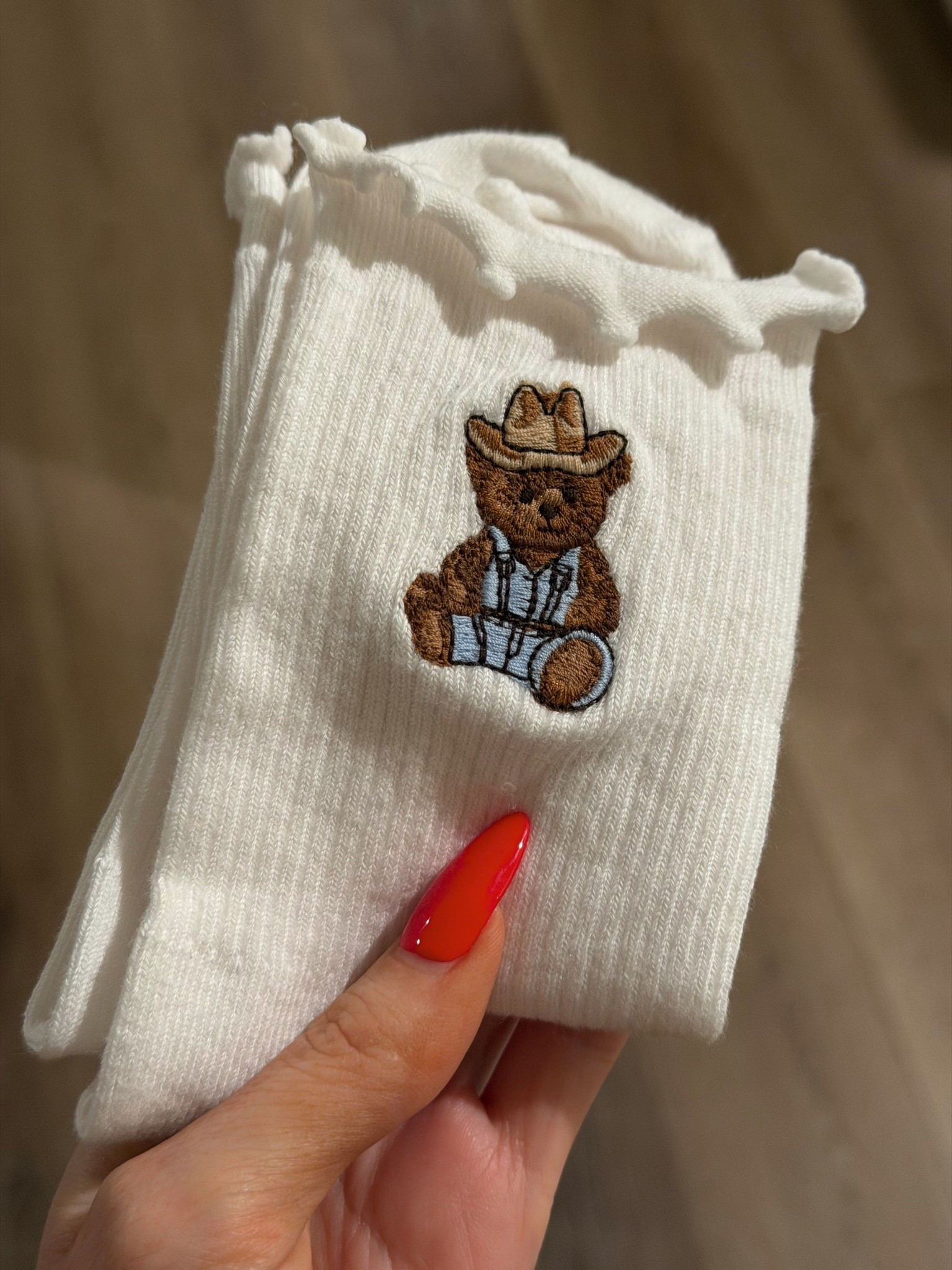 Bear socks Aritzia

#LTKootd #LTKgrwm