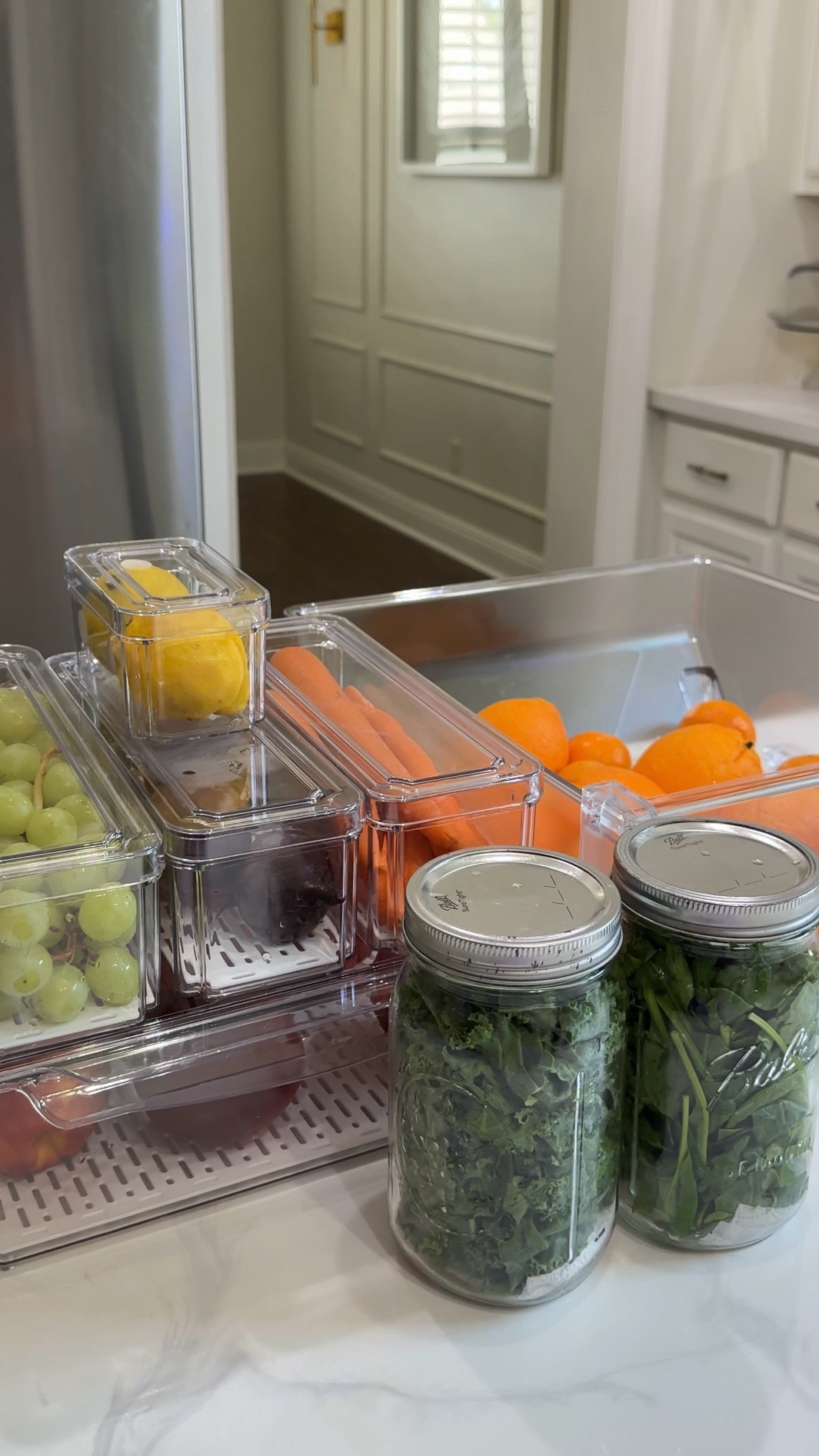 Weekly fruit & veggie prep made easy 🌱🥕🍓 — keeping my kitchen stocked and organized so healthy eating feels simple. I love prepping my produce at the start of the week for quick snacks, smoothies, and family meals. Linking my favorite glass containers, cutting boards, and kitchen must-haves that make meal prep both aesthetic + functional. 💚 

#LTKHome