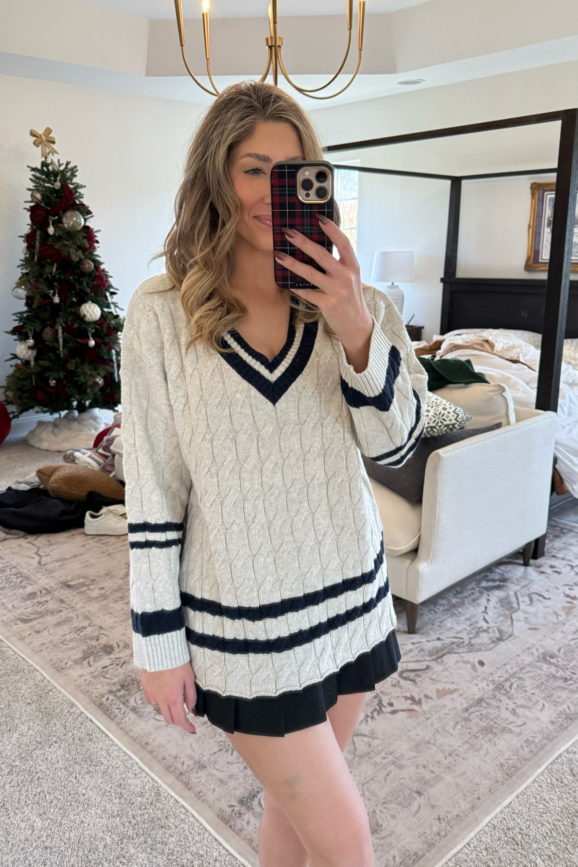 
the CUTEST casual holiday outfit idea from anthro🎄✨🎅🏼 use code: SAMANTHA30 to save 30% off sitewide. Some exclusions apply! TTS M. 

anthro, anthro sale, sale alert, sale finds, holiday outfit idea, bow sweater, coquette, outfit ideas, anthropologie, straight leg jeans, sweater, Samantha Bauchmann 

#LTKSeasonal #LTKSaleAlert #LTKHoliday