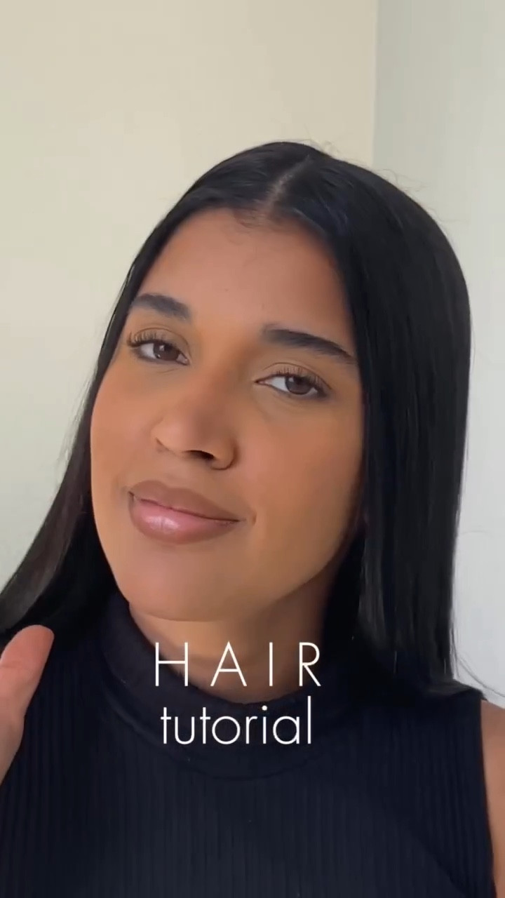 O tutorial mais facial que você ja viu rs, super prático e você consegue usar em várias ocasiões. E pra manter os fios no lugar e com um brilho perfeito eu uso o Oil Reflections da Wella, e deixa meu cabelo super cheiroso também 🤎



#ltkconbr2023 #ltkbrasil #penteados #hair 

#LTKbeauty #LTKeurope #LTKU