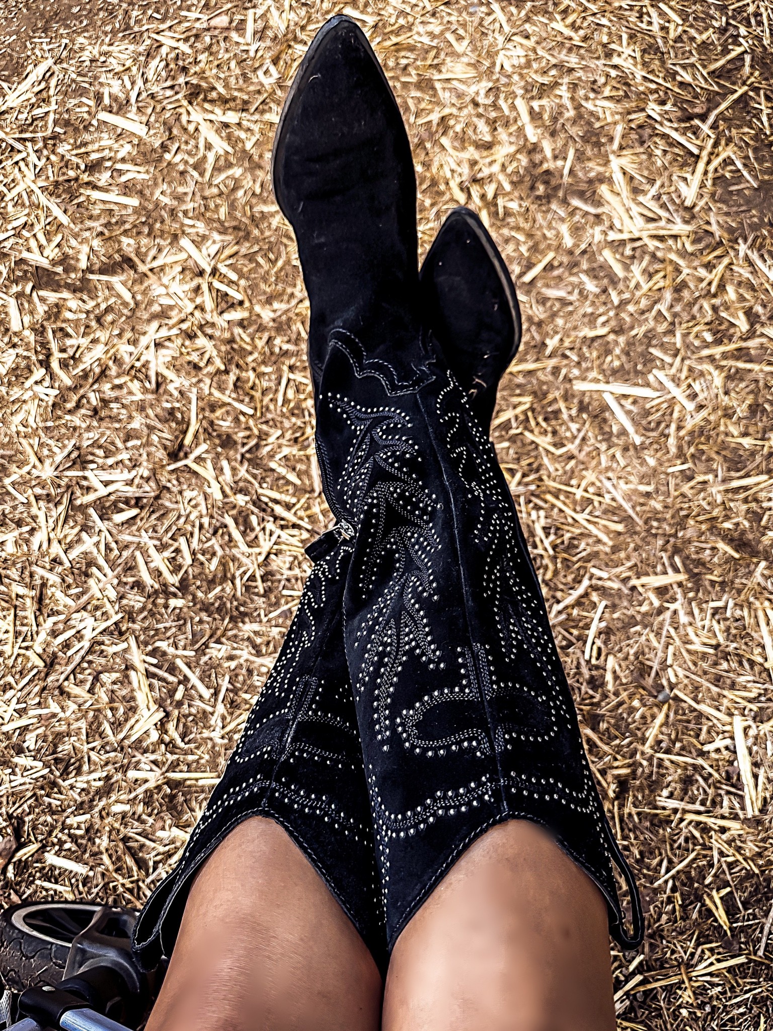 In my top 5 favorite Boots List are these suede studded comfortable all day wearing Beauties! Wore these for 7 hours straight and no pain! 

#LTKstyletip #LTKHoliday