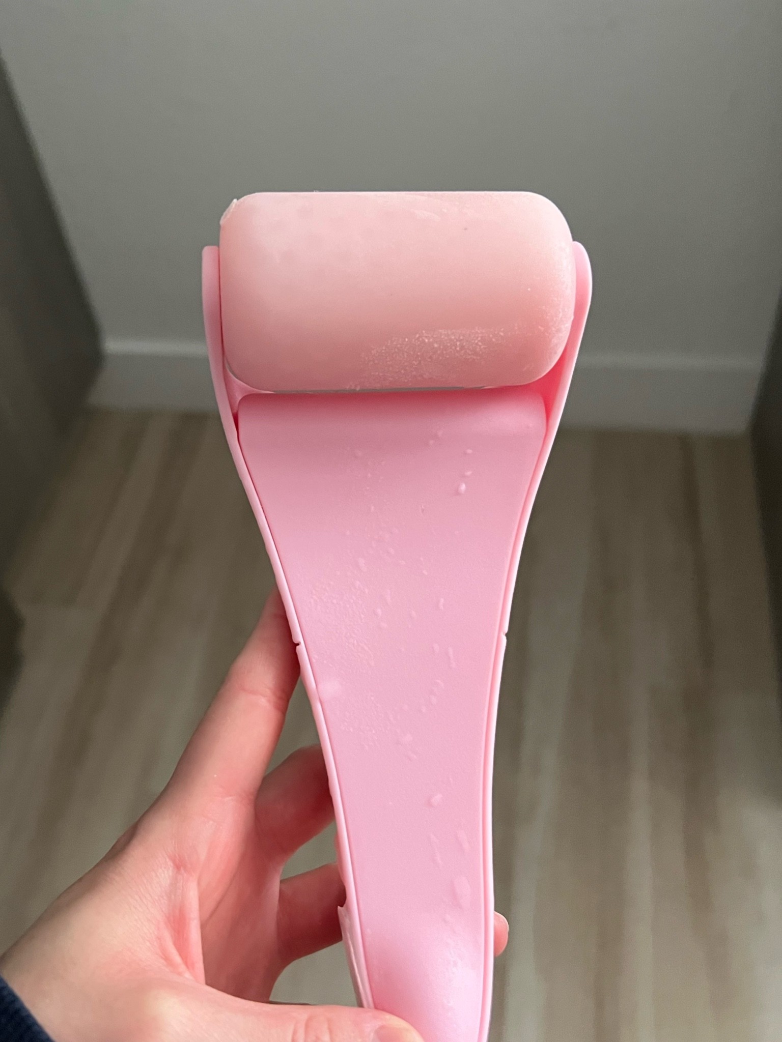 Ice roller from Amazon! Works so well for depuffing and also if you get headaches. I put mine in the freezer 

#LTKbeauty #LTKhome