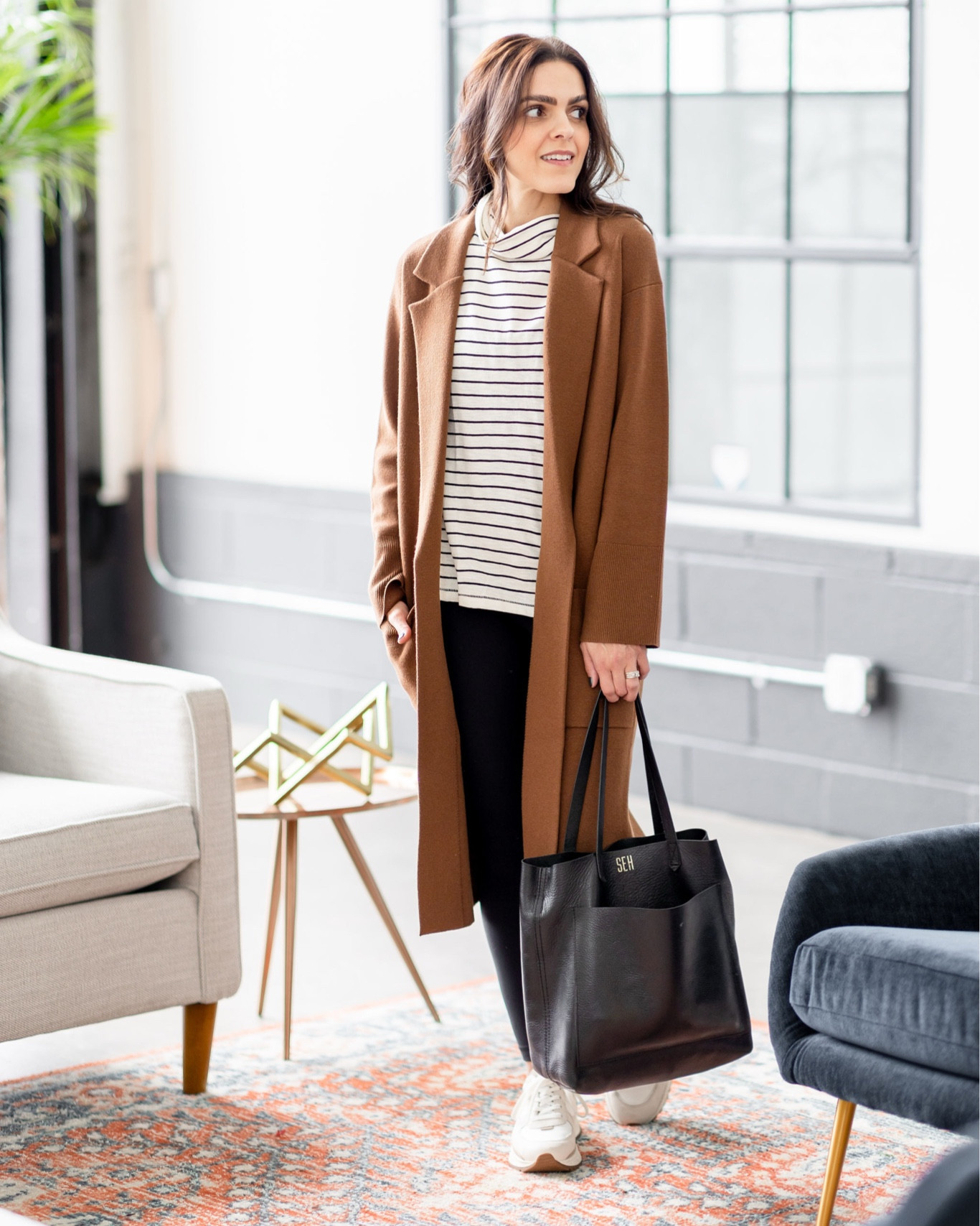 JANUARY casual outfit 
striped turtleneck tee
leggings - velvet 
trainer sneaker 
long coat 

#stripetee #leggings #turtlenecktee #overcoat #coatigan #trainersneaker #casualstyle #beltbag #winteroutfit

#LTKStyleTip