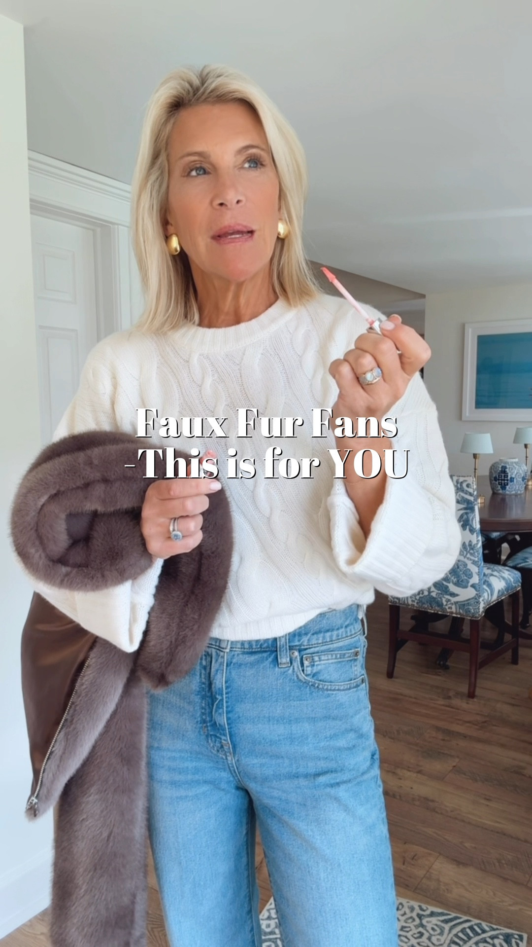 I love a short, easy faux fur.
Not too dressy, not too heavy — just something to throw on with jeans and feel good in.

This one is definitely a yes.



#LTKStyleTip #LTKHoliday #LTKOver40