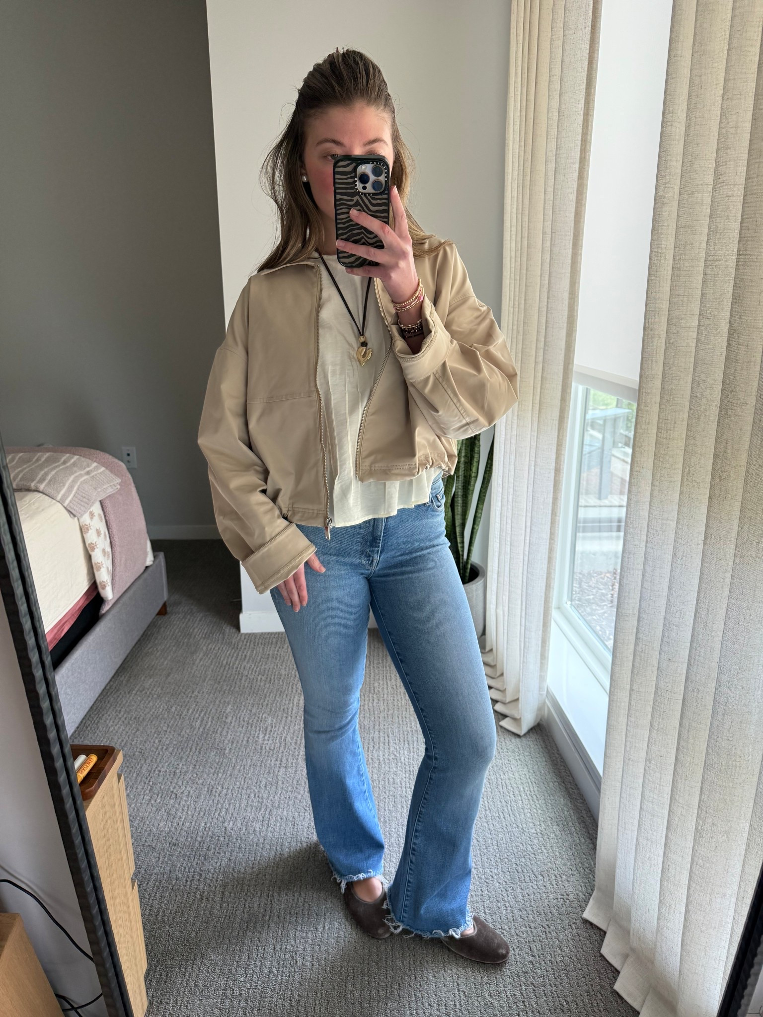 Loved this fit! So comfy yet still looks put together.
Top: Xs
Jacket: medium- sized up for oversized fit.
Pants: 25
Shoes: 8- size down 1/2 size.

#LTKootd #LTKgrwm #LTKmorningroutine