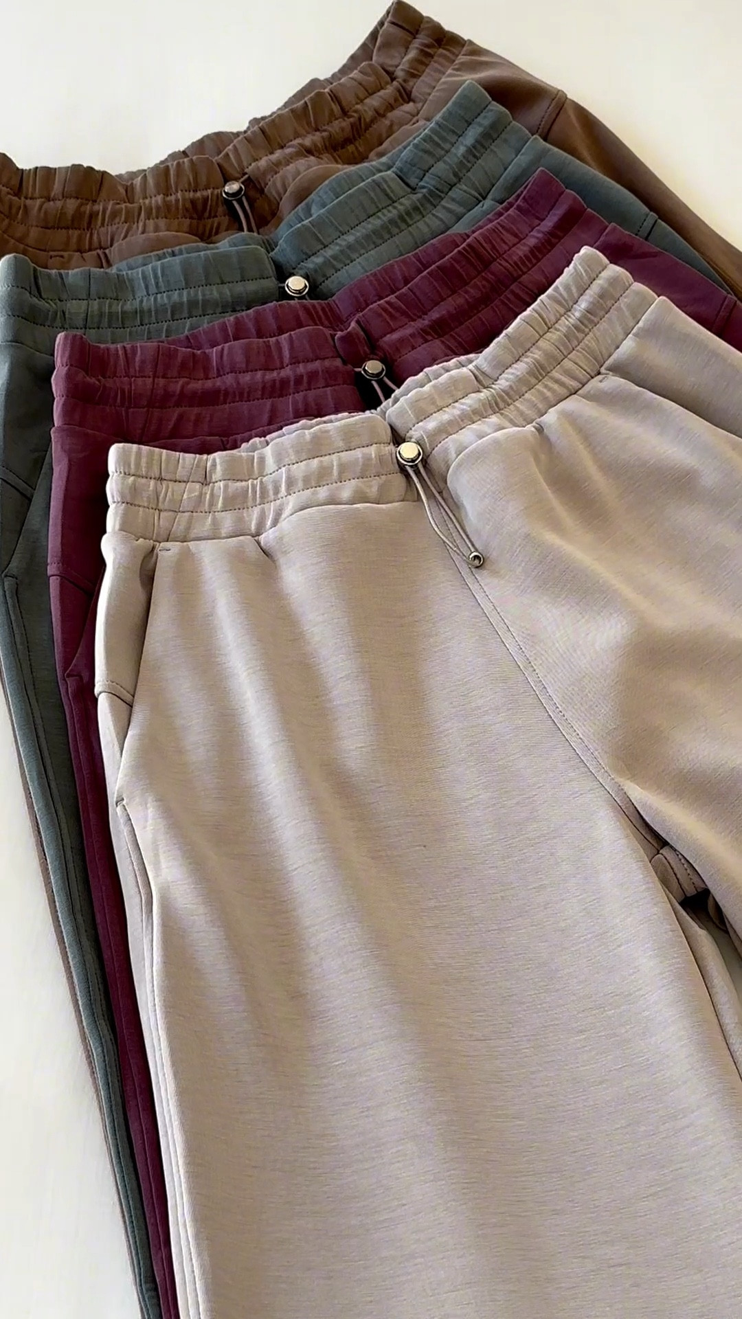 Scroll to shop!! Follow for more!!! Xo! ✨

#LTKootd #LTKgrwm #LTKmomlife