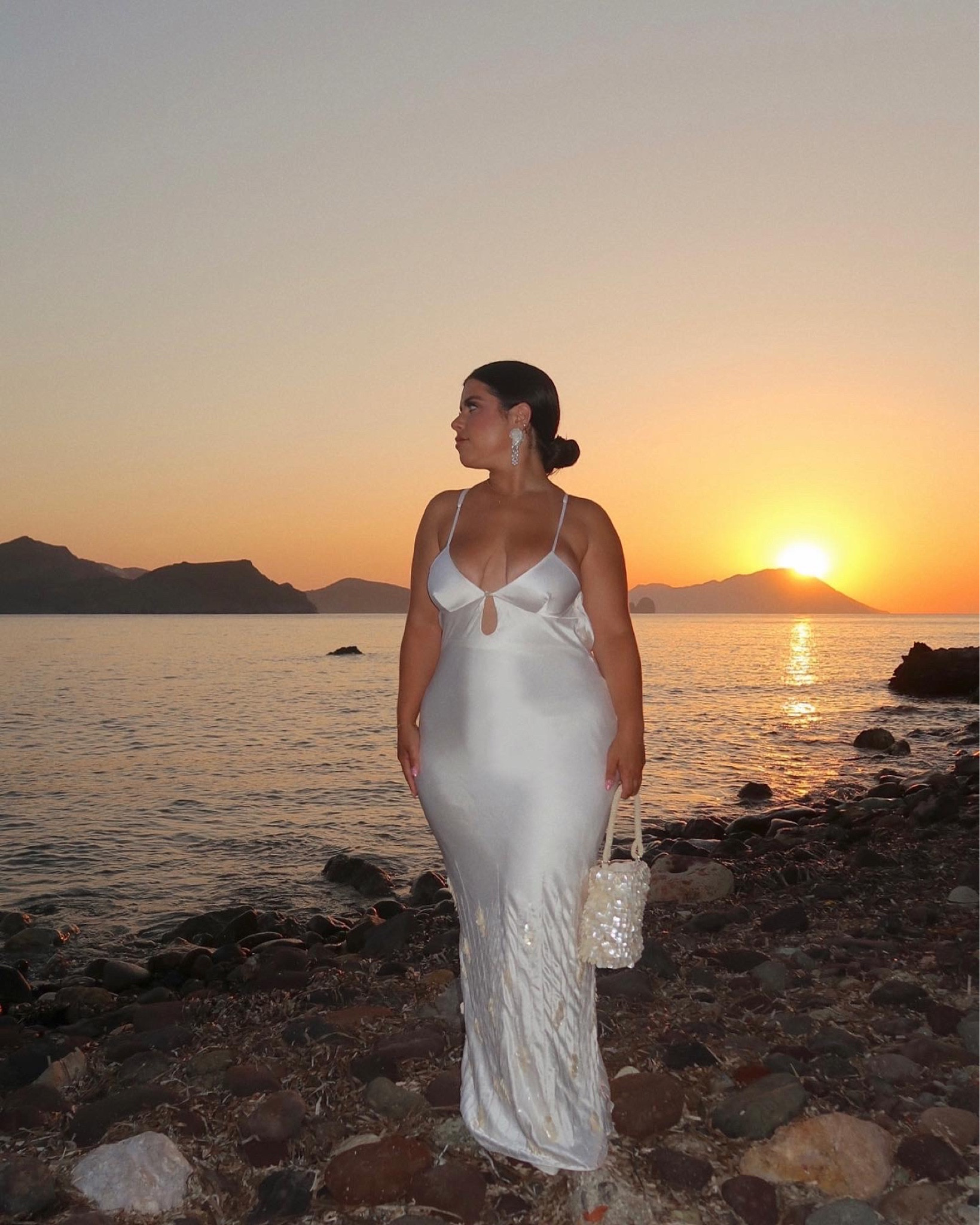 Perfect summer dress 🐚🤍 bag is from Zara 

#LTKcurves #LTKstyletip #LTKeurope