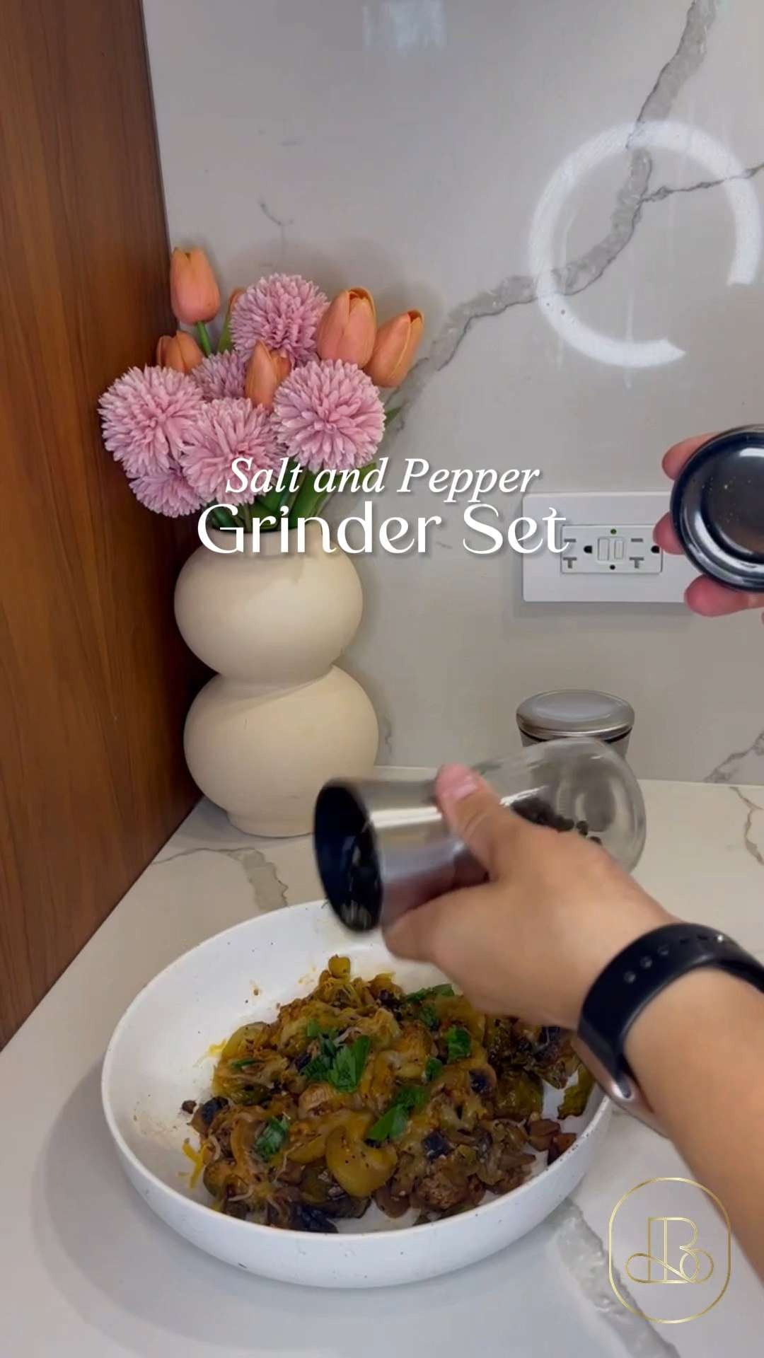 Elevate every meal with the ultimate kitchen upgrade! I’m obsessed with the Benicci Salt and Pepper Grinder Set because the adjustable ceramic rotor lets you choose your perfect grind, from fine dust to coarse cracks 🧂 It is the perfect match for someone who wants reliable, high-performance gear that makes every meal feel a little more effortless! 🍽️  #Benicci #KitchenHacks #HomeChef #MealPrep #CookingExperience #KitchenInspo #ModernKitchen 

#LTKfoodie #LTKHome